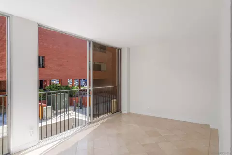 Living - 7811 Eads Ave #206, La Jolla, CA 92037 photo 7 of 13