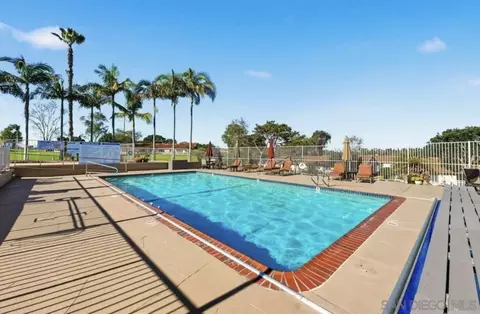 Exterior - 245 Fairlee Ln, Encinitas, CA 92024 photo 3 of 5