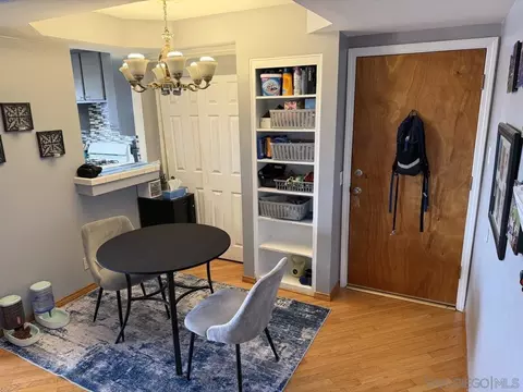 Dining - 535 W 4th #306, Long Beach, CA 90802 photo 1 of 1