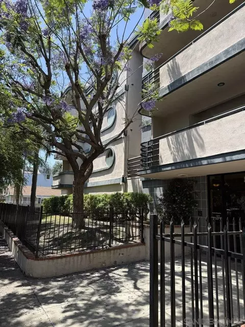 Exterior - 535 W 4th #306, Long Beach, CA 90802 photo 1 of 5
