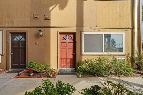 5505 Adelaide Ave #14, San Diego, CA 92115