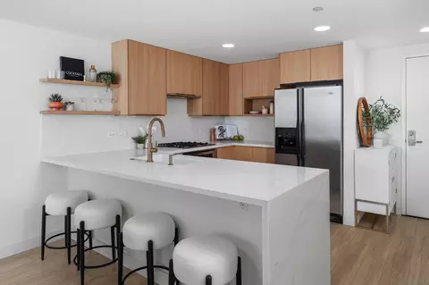 875 G St #303, San Diego, CA 92101
