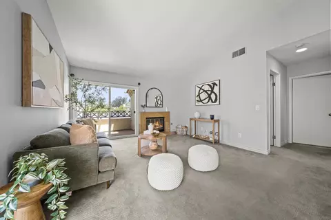 Living - 730 Brookstone Rd #201, Chula Vista, CA 91913 photo 3 of 6