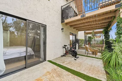 6540 Corte Valdez, Carlsbad, CA 92009 photo 27