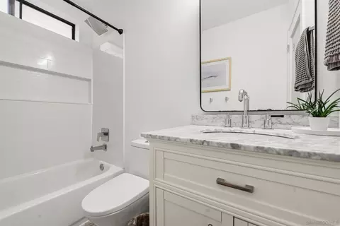 6540 Corte Valdez, Carlsbad, CA 92009 photo 18