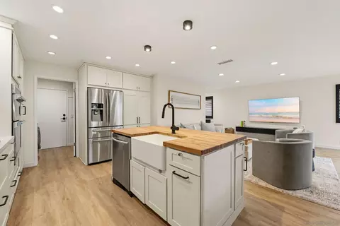 6540 Corte Valdez, Carlsbad, CA 92009 photo 4
