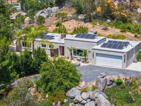 1839 Avocado, El Cajon, CA 92020