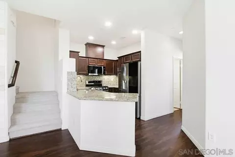 Entry Way - 5069 Cascade Way #101, Oceanside, CA 92057 photo 2 of 3