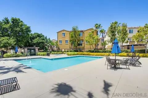 Exterior - 5069 Cascade Way #101, Oceanside, CA 92057 photo 6 of 8