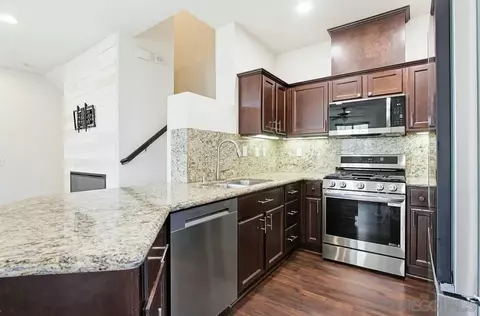 Kitchen - 5069 Cascade Way #101, Oceanside, CA 92057 photo 2 of 4