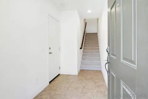 Entry Way - 5069 Cascade Way #101, Oceanside, CA 92057 photo 1 of 3