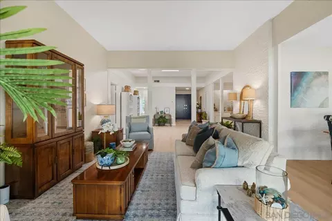 Living - 14168 Kendra Way, Poway, CA 92064 photo 4 of 5