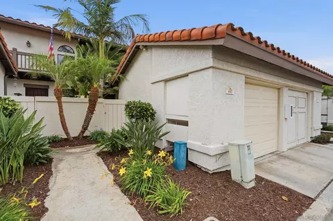 957 Fir Tree Pl, Carlsbad, CA 92011