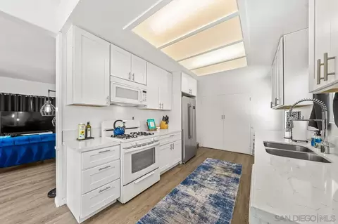 Kitchen - 705 Beacon Pl, Escondido, CA 92025 photo 1 of 5
