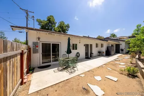 Exterior - 705 Beacon Pl, Escondido, CA 92025 photo 12 of 13