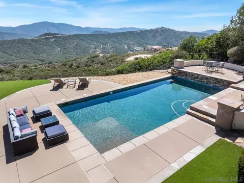 Exterior - 2167 Collomia Ct, Alpine, CA 91901 photo 11 of 14