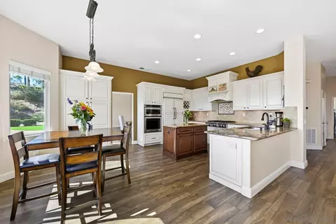Kitchen - 2167 Collomia Ct, Alpine, CA 91901 photo 2 of 5