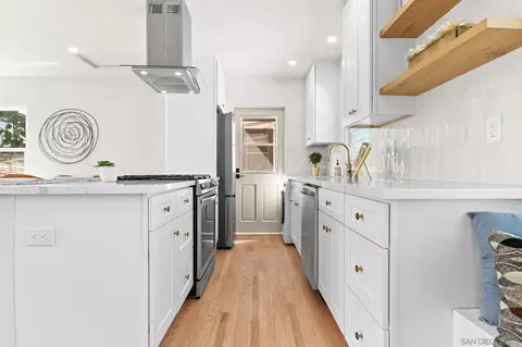 Kitchen - 614 4th St, Coronado, CA 92118 photo 3 of 5