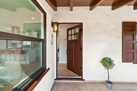 Entry Way - 614 4th St, Coronado, CA 92118 photo 1 of 2