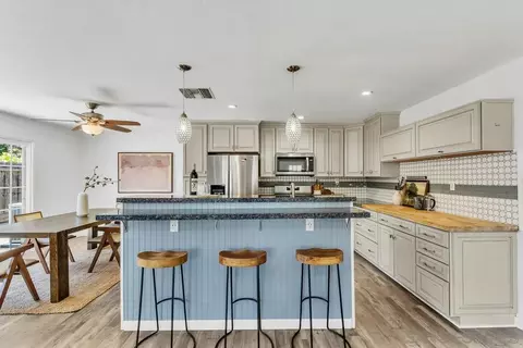 Kitchen - 10708 Ironwood Ave, Santee, CA 92071 photo 2 of 7