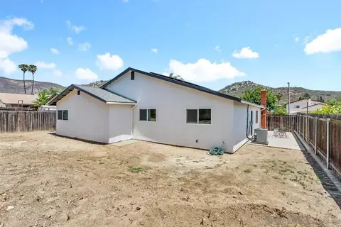 Exterior - 10708 Ironwood Ave, Santee, CA 92071 photo 4 of 5