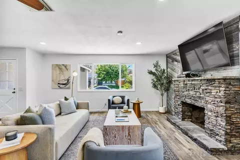 Living - 10708 Ironwood Ave, Santee, CA 92071 photo 3 of 6