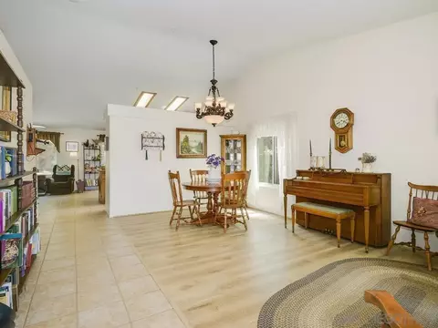 Dining - 13344 Goldentop, Lakeside, CA 92040 photo 1 of 2
