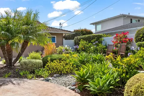 Exterior - 5958 Sagebrush Rd, La Jolla, CA 92037 photo 15 of 16