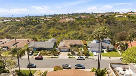View/Area - 5958 Sagebrush Rd, La Jolla, CA 92037 photo 15 of 17