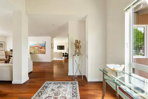 Entry Way - 5958 Sagebrush Rd, La Jolla, CA 92037 photo 2 of 2