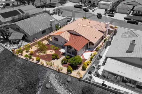 18228 Via Guadalmina, San Diego, CA 92128