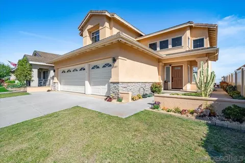 2283 Rock View Gln, Escondido, CA 92026