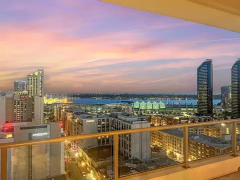 575 6th Ave #1805, San Diego, CA 92101