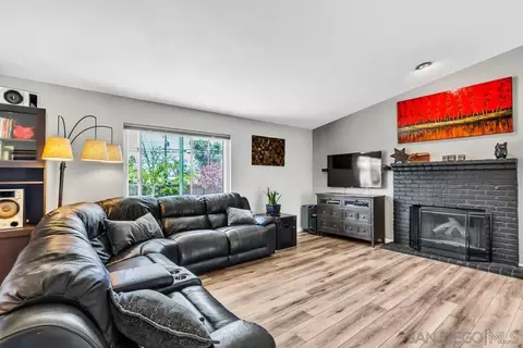 Living - 1852 El Cajon Ln, Ramona, CA 92065 photo 1 of 2