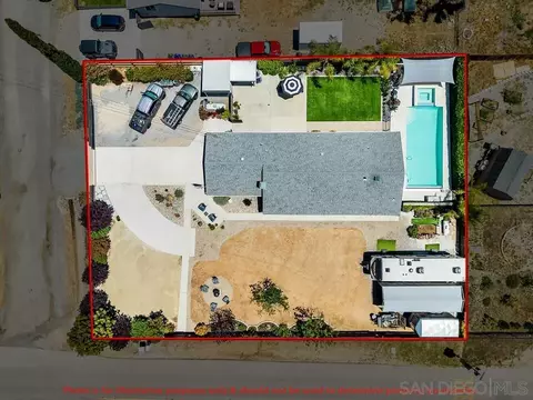 View/Area - 1852 El Cajon Ln, Ramona, CA 92065 photo 2 of 6