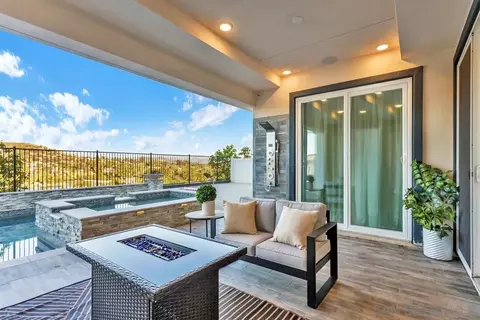 Exterior - 8989 Trailridge Ave, Santee, CA 92071 photo 5 of 13
