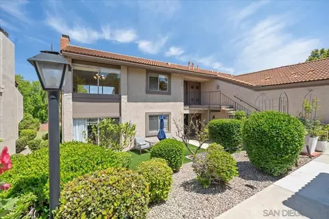 17440 Plaza Otonal, San Diego, CA 92128