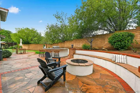 Exterior - 12632 Footman Ln, Poway, CA 92064 photo 4 of 9