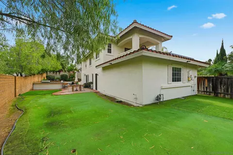 Exterior - 12632 Footman Ln, Poway, CA 92064 photo 8 of 9