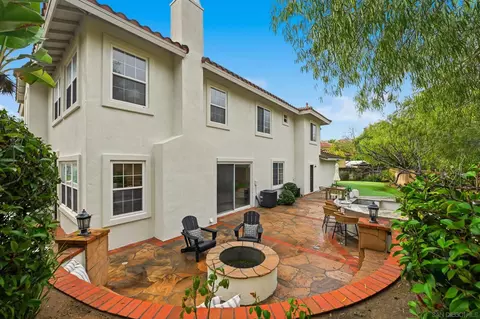 Exterior - 12632 Footman Ln, Poway, CA 92064 photo 5 of 9