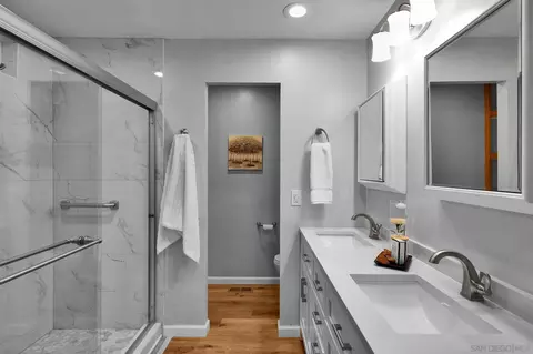 Bath - 9255 N Magnolia Ave #10, Santee, CA 92071 photo 2 of 2