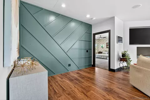 Entry Way - 296 East Ln, El Cajon, CA 92021 photo 2 of 2
