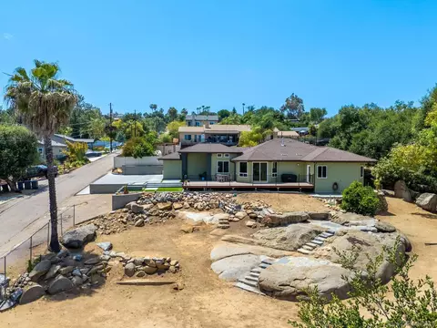 View/Area - 296 East Ln, El Cajon, CA 92021 photo 3 of 4