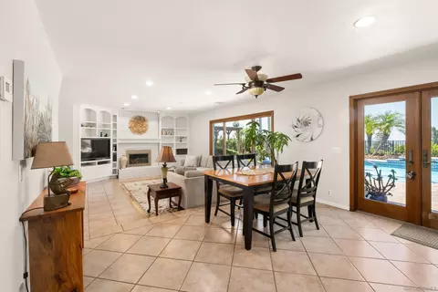 2614 Abedul St, Carlsbad, CA 92009 photo 15