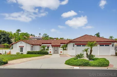 Exterior - 2071 Winamar, Escondido, CA 92029 photo 2 of 9