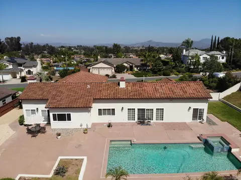 View/Area - 2071 Winamar, Escondido, CA 92029 photo 2 of 2