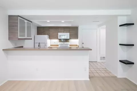 10737 San Diego Mission Rd #106, San Diego, CA 92108