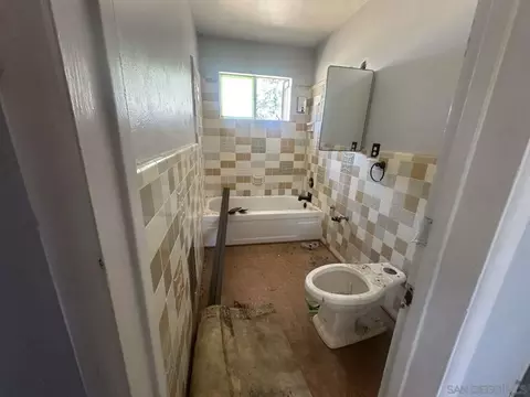 Bath - 34047 175th St E, Llano, CA 93544 photo 1 of 1
