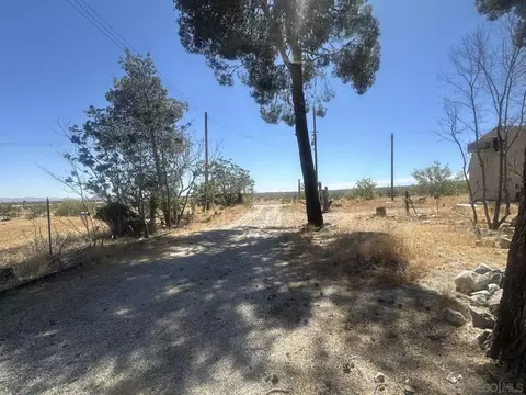 Exterior - 34047 175th St E, Llano, CA 93544 photo 13 of 15