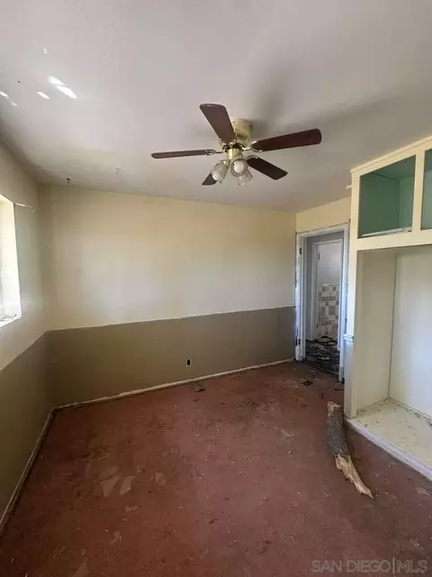Bedroom - 34047 175th St E, Llano, CA 93544 photo 3 of 6